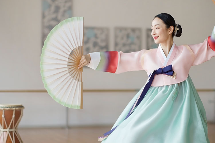 韓国舞踊・チャング教室